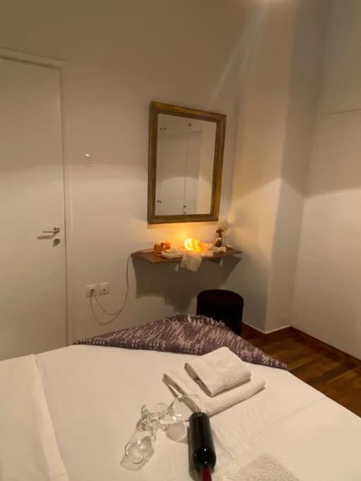 Cozy And Comfortable Apartment In Athens Center Εξωτερικό φωτογραφία